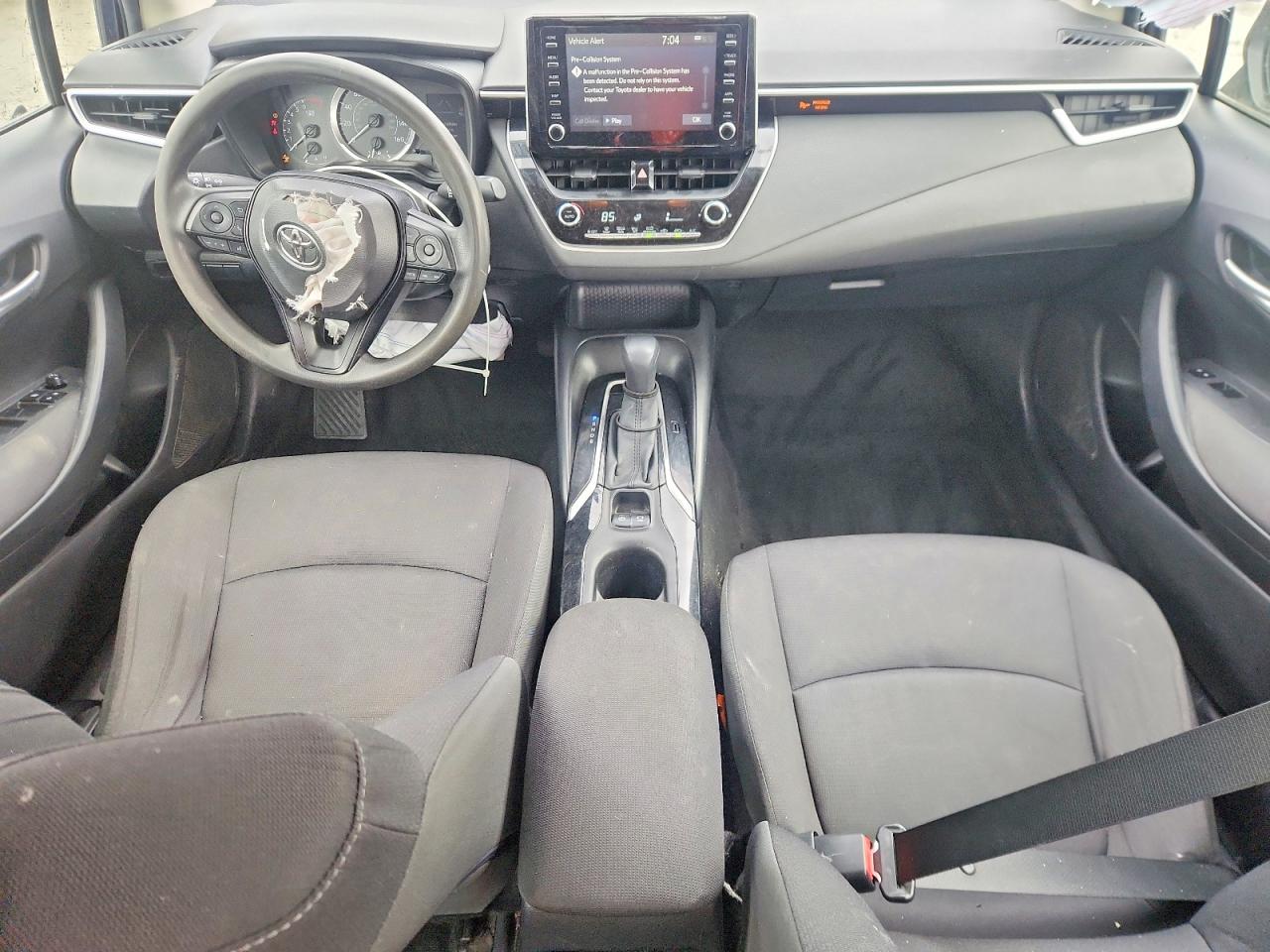 2020 TOYOTA COROLLA LE photo 8