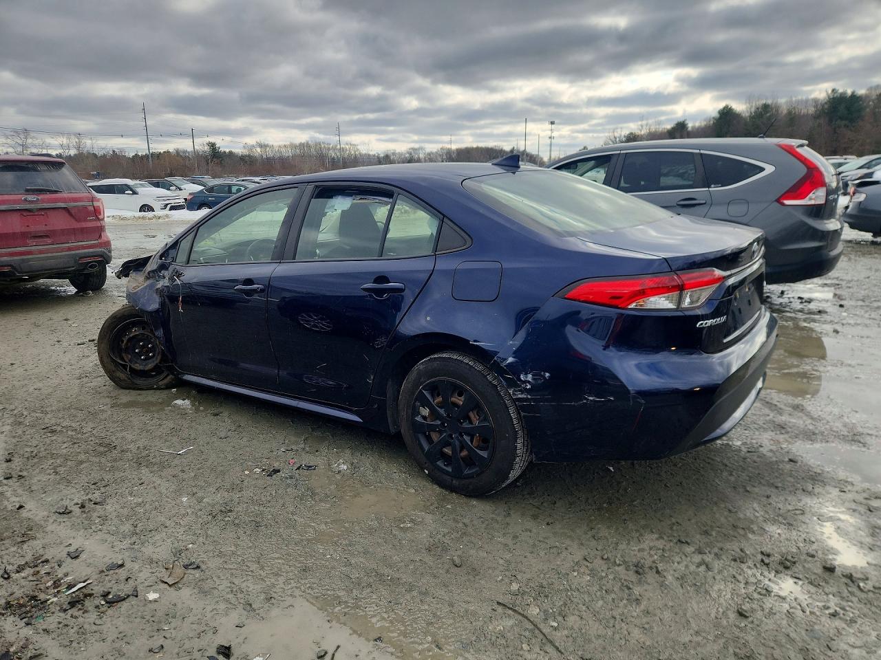 2020 TOYOTA COROLLA LE photo 2