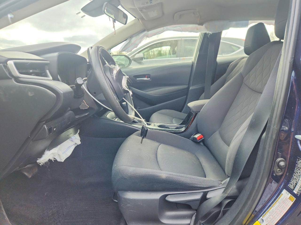 2020 TOYOTA COROLLA LE photo 7