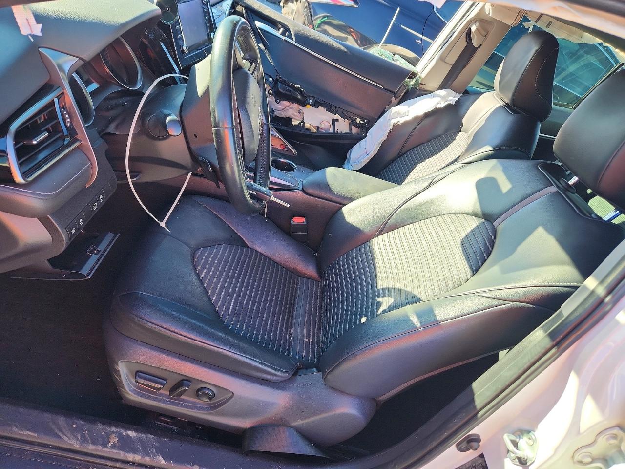 2021 TOYOTA CAMRY SE photo 13