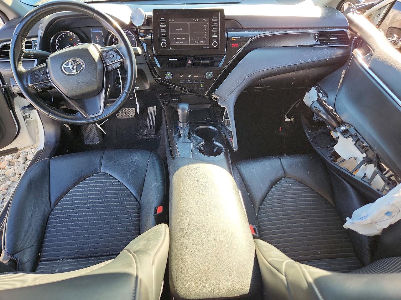 2021 TOYOTA CAMRY SE photo 15