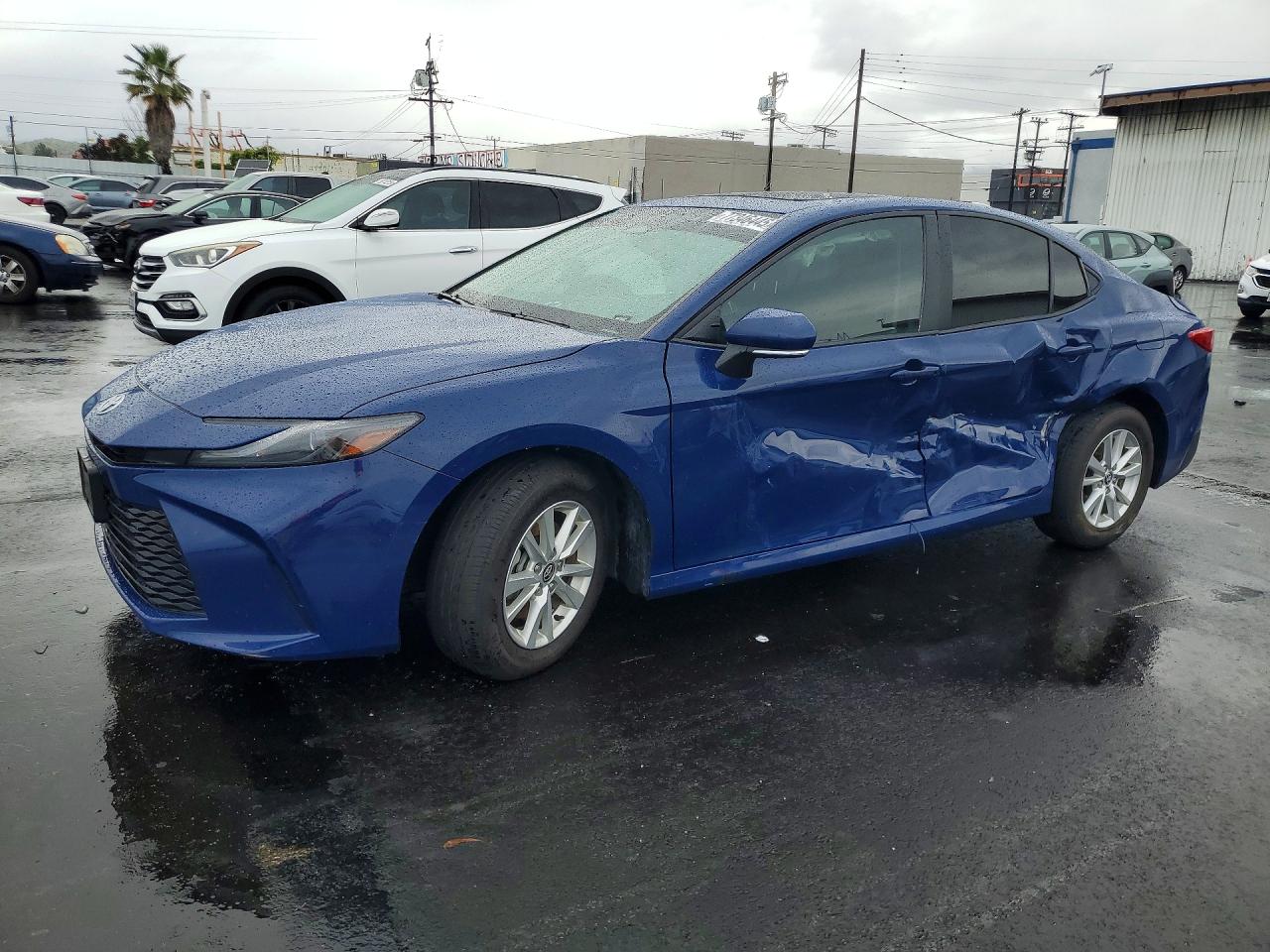 2025 TOYOTA CAMRY