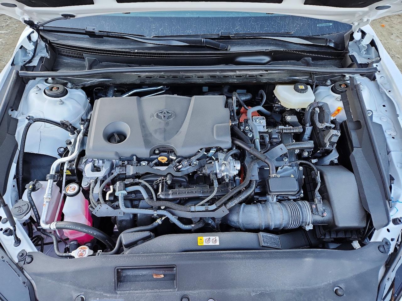 2025 TOYOTA CAMRY XSE photo 11