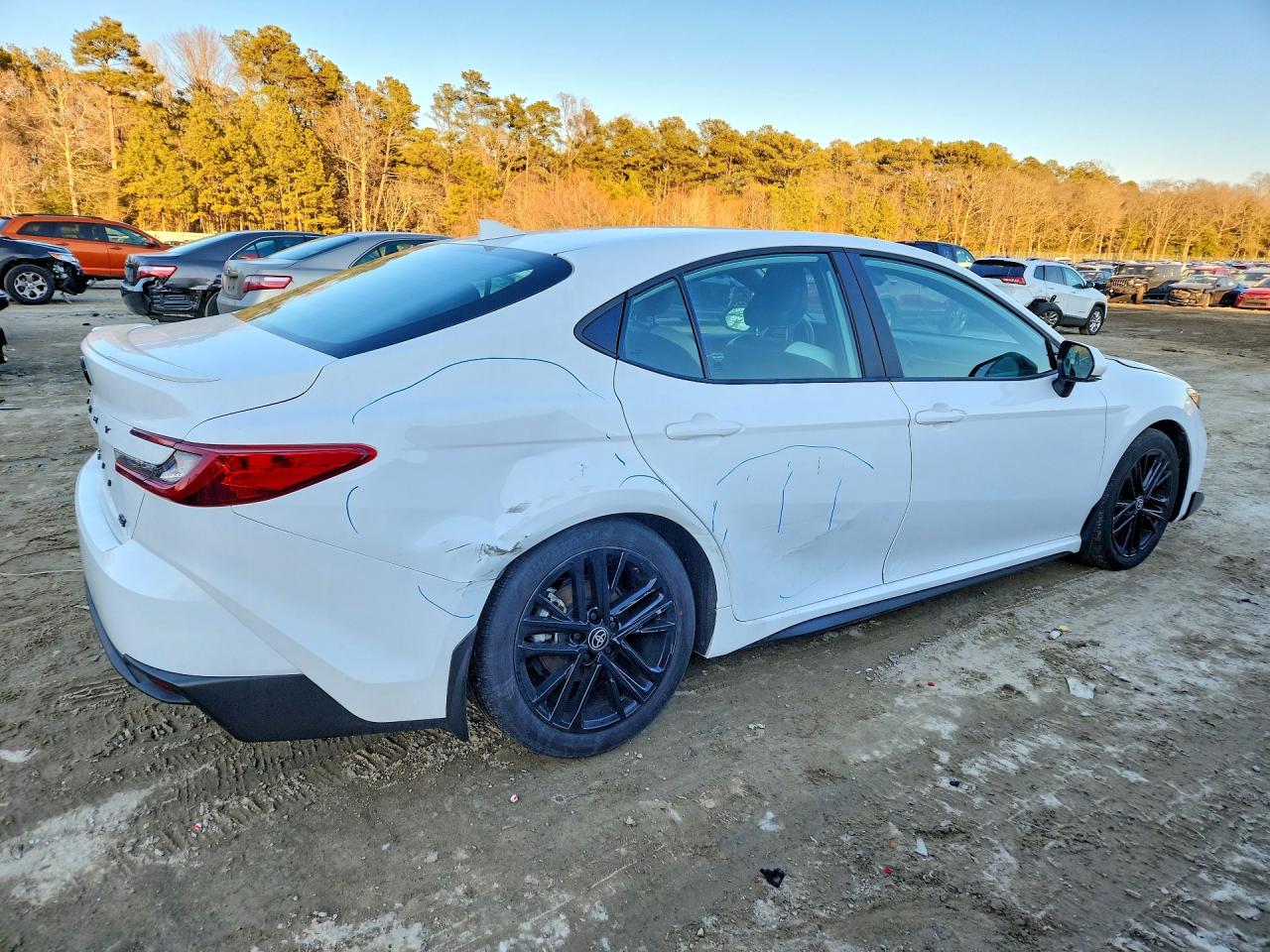 2025 TOYOTA CAMRY XSE photo 3
