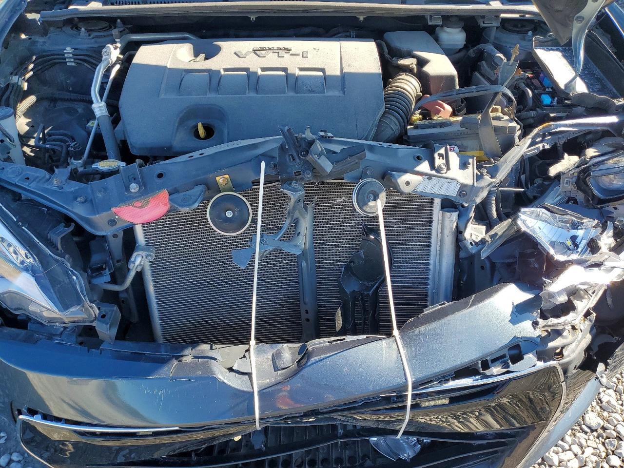 2014 TOYOTA COROLLA S PLUS photo 11