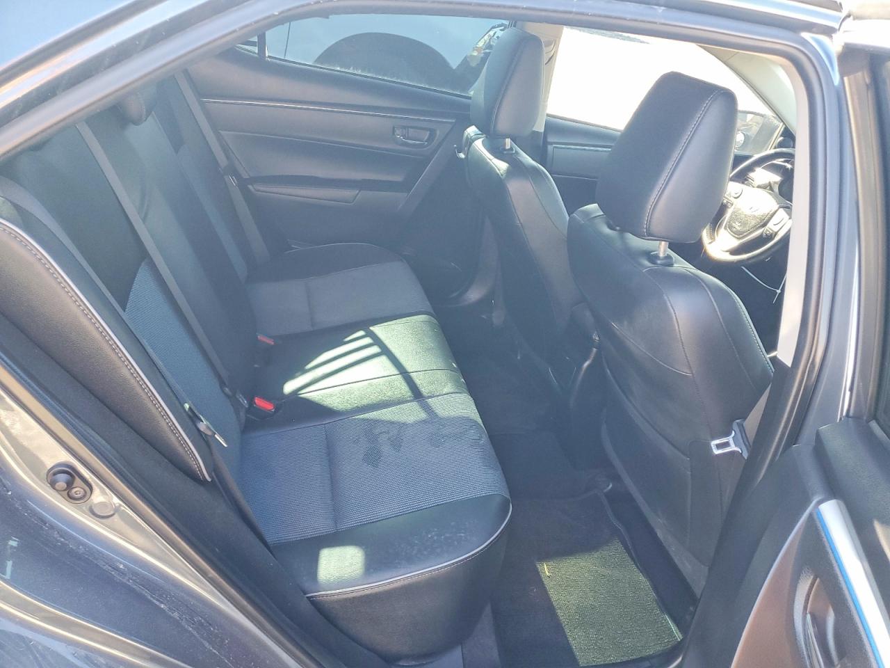 2014 TOYOTA COROLLA S PLUS photo 10