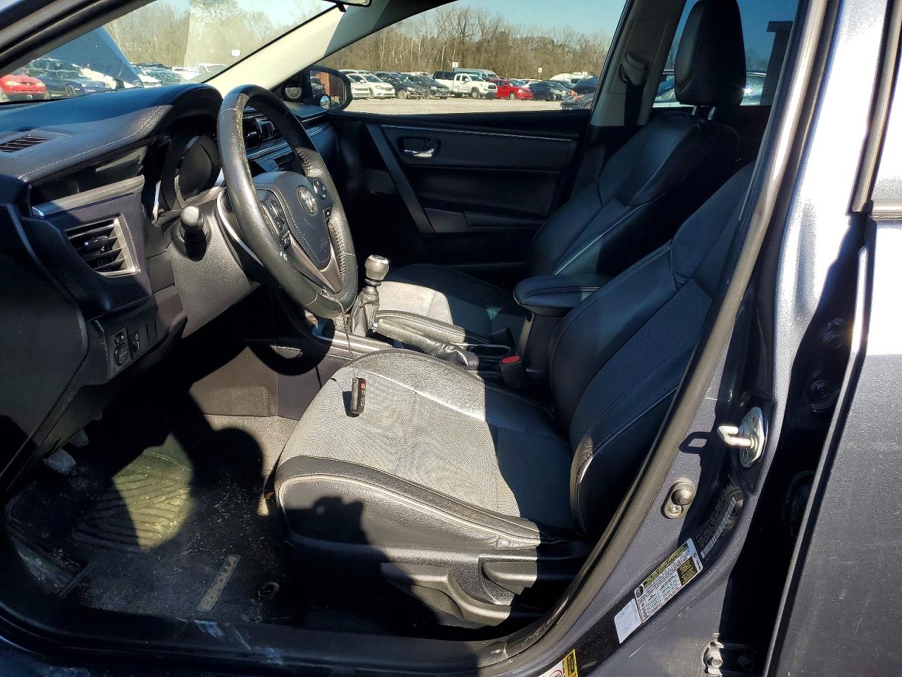 2014 TOYOTA COROLLA S PLUS photo 7