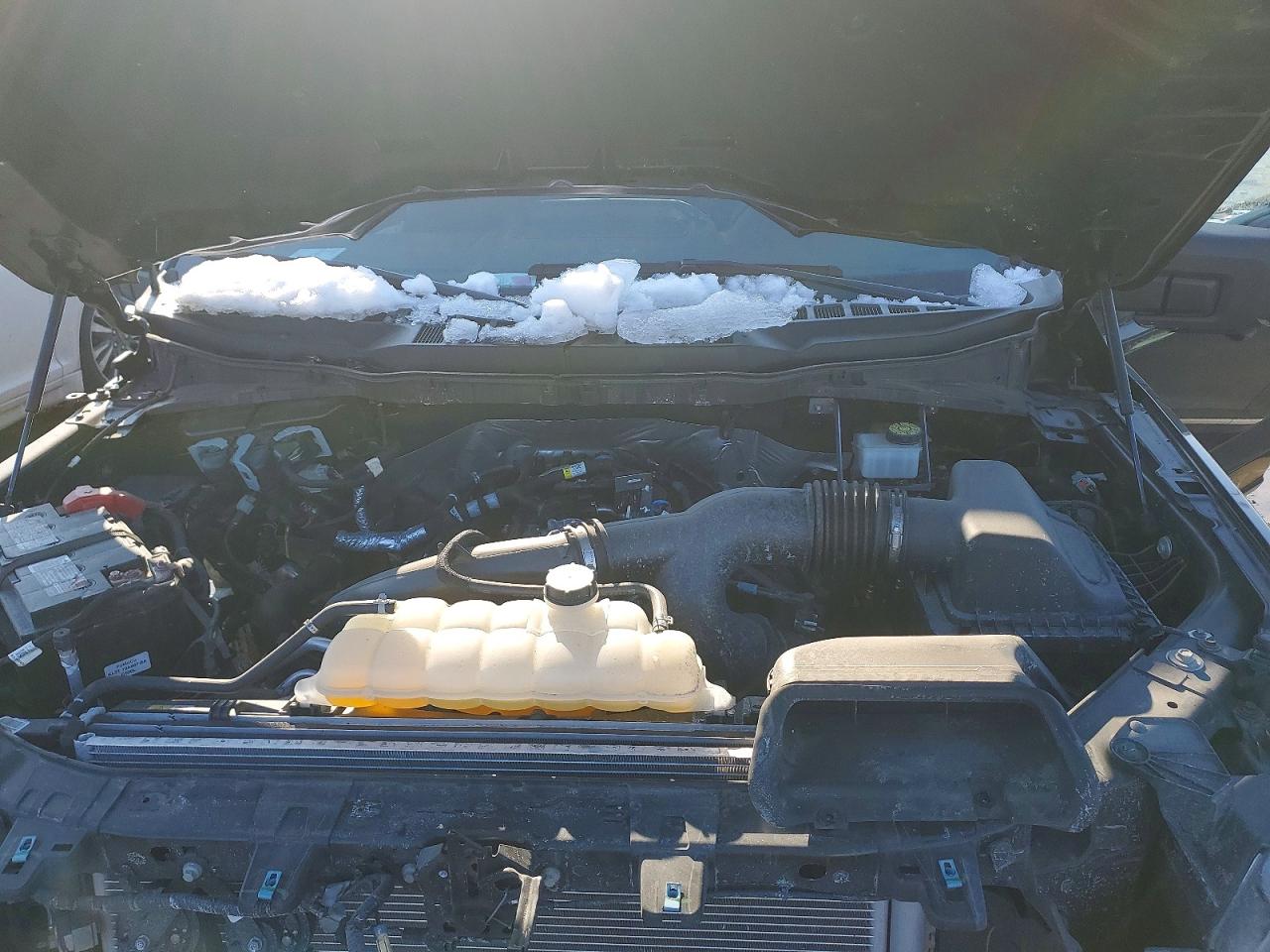 2024 FORD F150 XLT photo 21