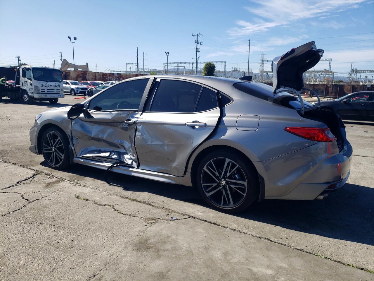 2025 TOYOTA CAMRY XSE photo 2