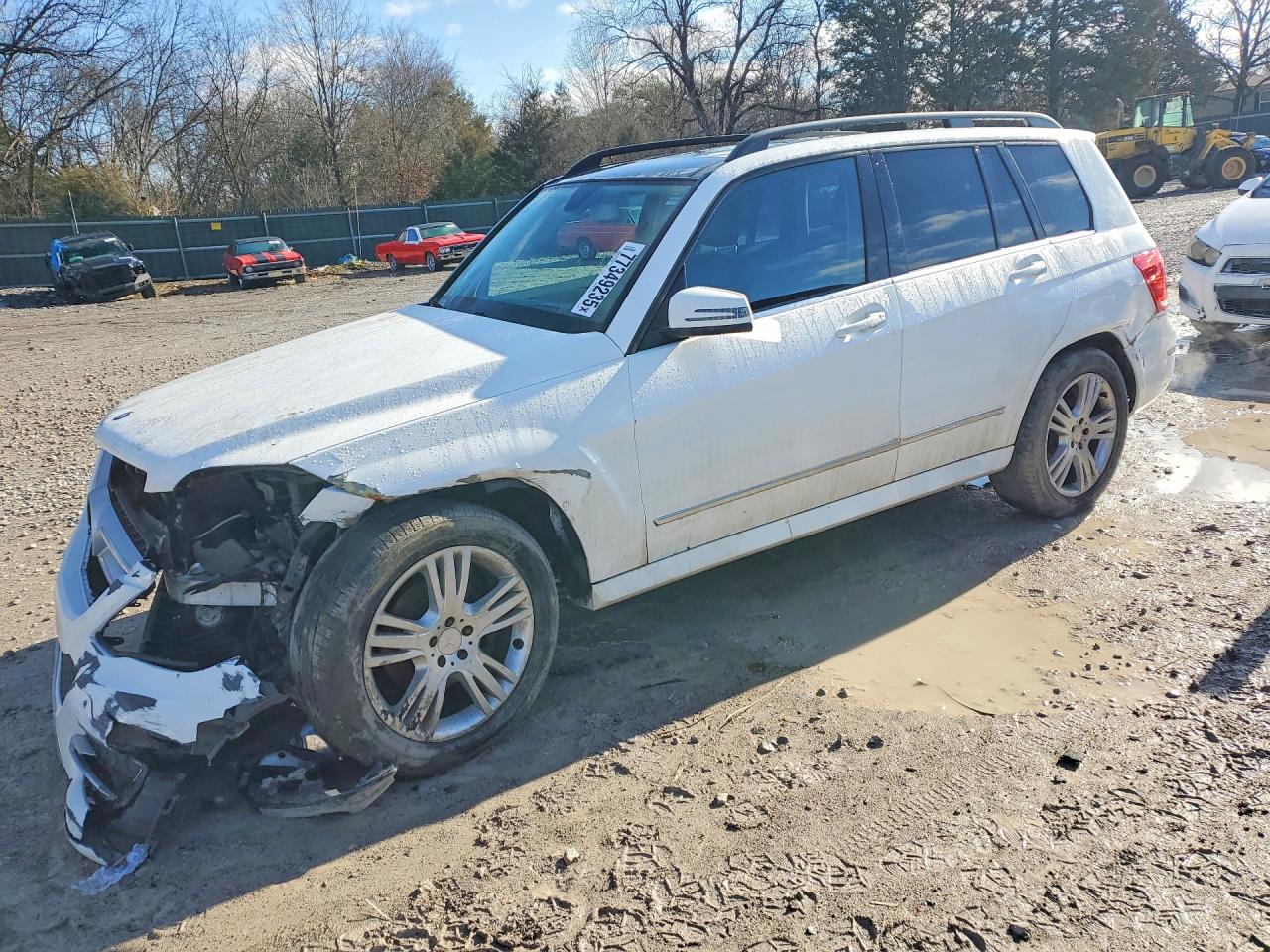 2014 MERCEDES-BENZ GLK