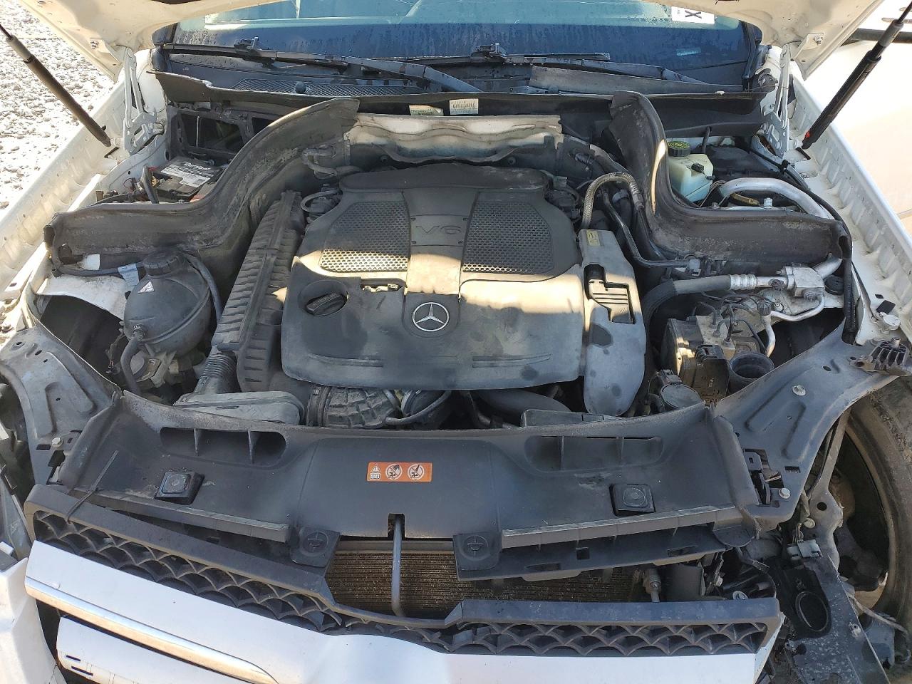 2014 MERCEDES-BENZ GLK 350 photo 23