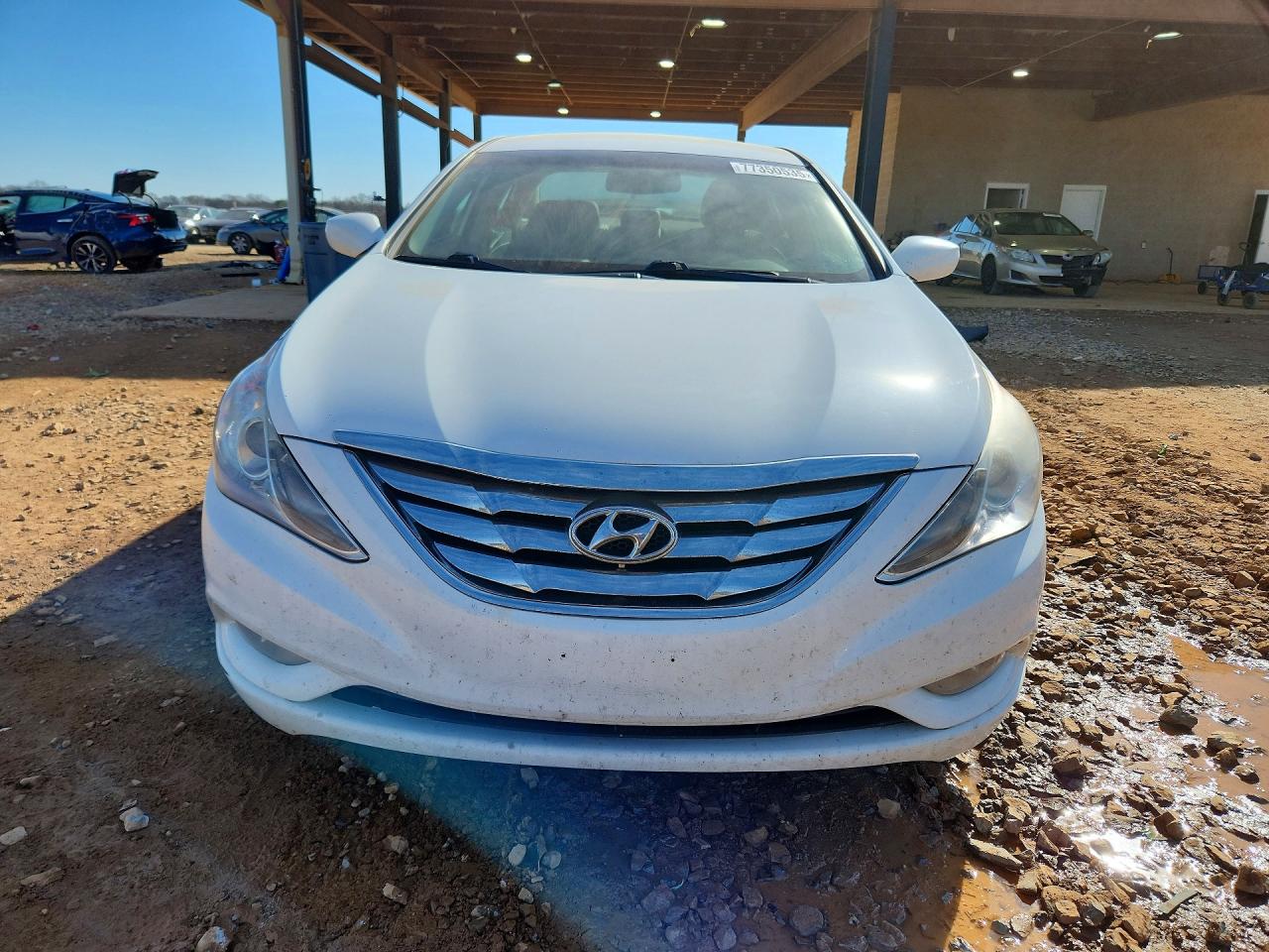 2013 HYUNDAI SONATA SE photo 9