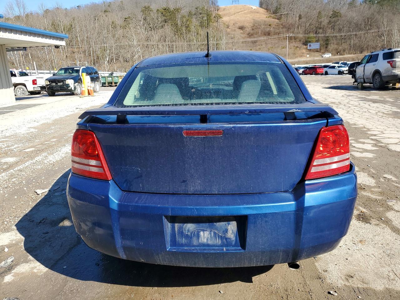 2010 DODGE AVENGER R/T photo 11