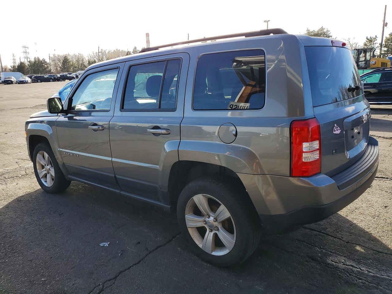 2012 JEEP PATRIOT LATITUDE photo 3