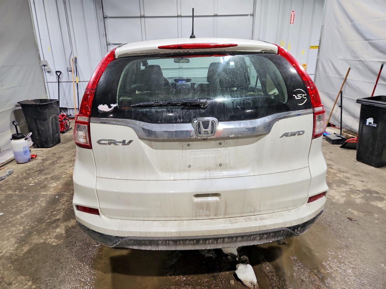2016 HONDA CR-V LX photo 6