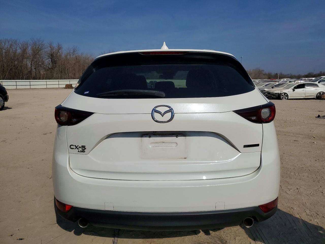 2020 MAZDA CX-5 TOURING photo 6