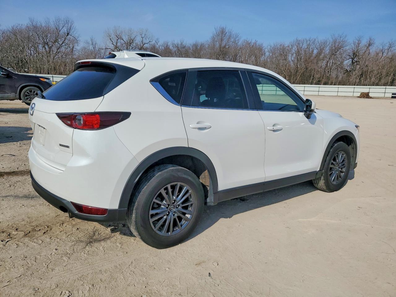2020 MAZDA CX-5 TOURING photo 3
