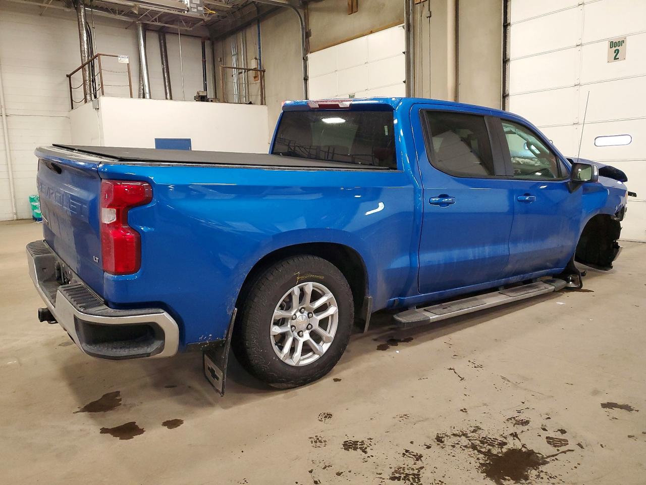 2023 CHEVROLET SILVERADO K1500 LT photo 3