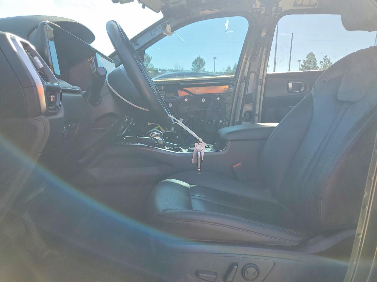 2022 KIA SORENTO S photo 19