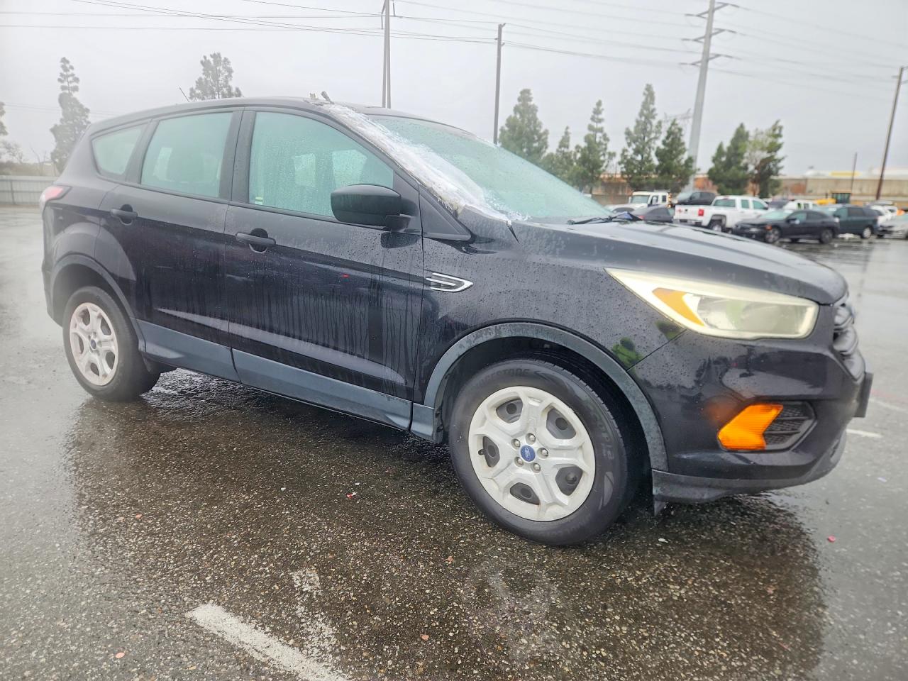 2017 FORD ESCAPE S photo 7