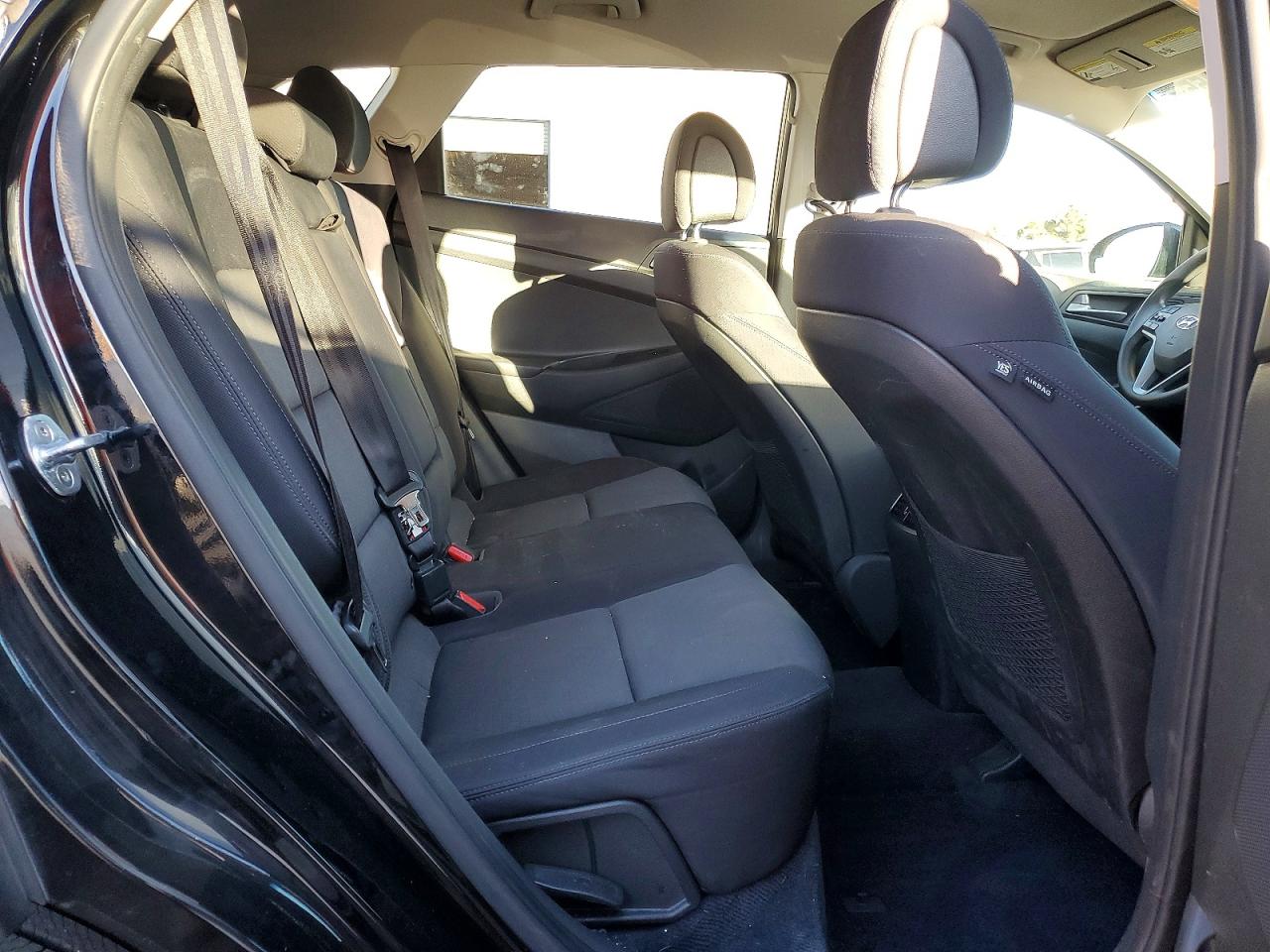 2017 HYUNDAI TUCSON ECO photo 31