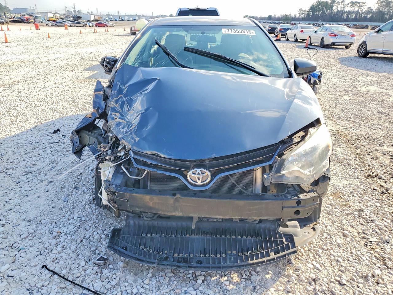 2016 TOYOTA COROLLA LE photo 9