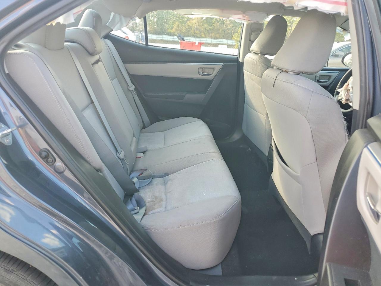 2016 TOYOTA COROLLA LE photo 19