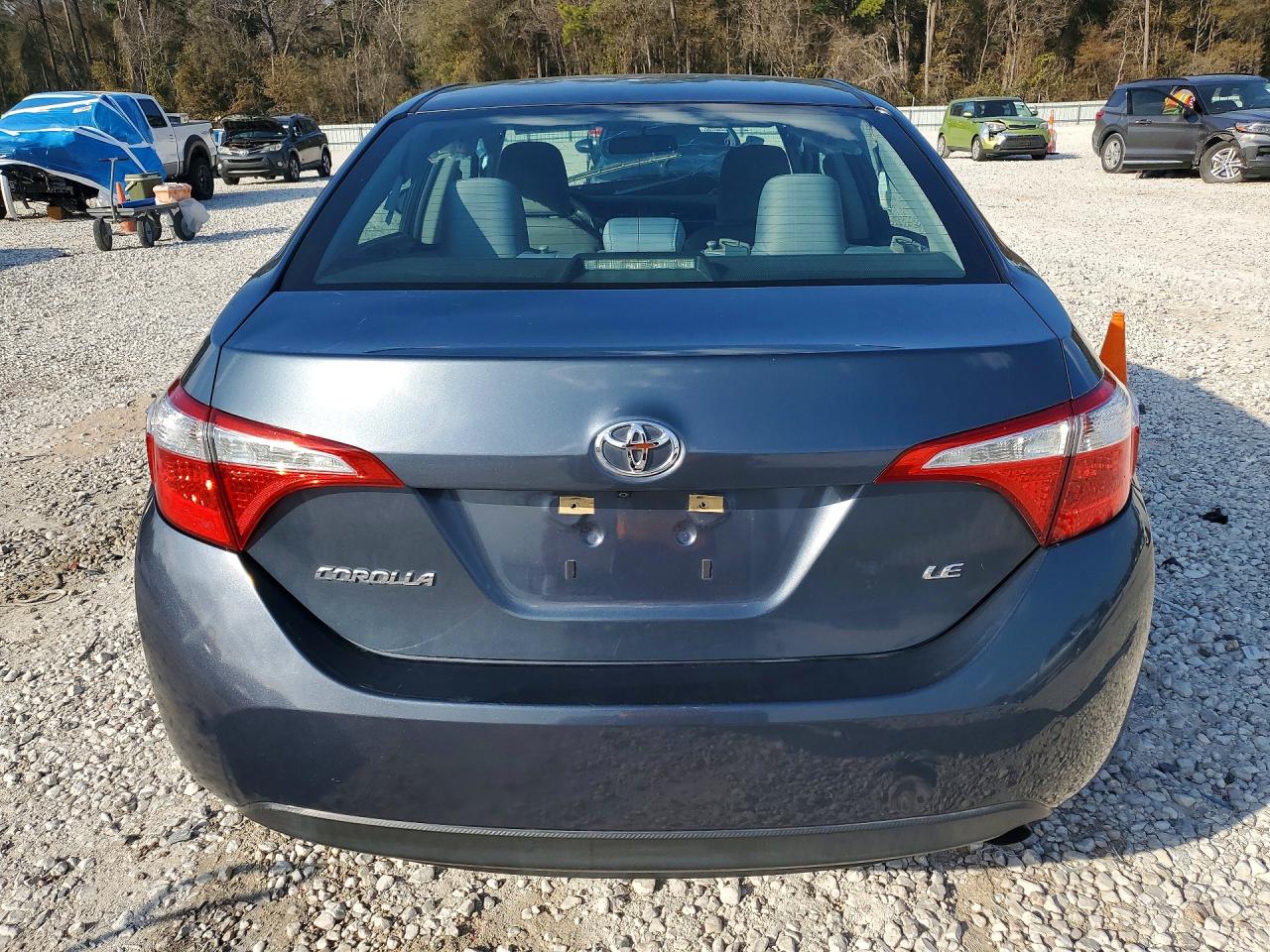 2016 TOYOTA COROLLA LE photo 11