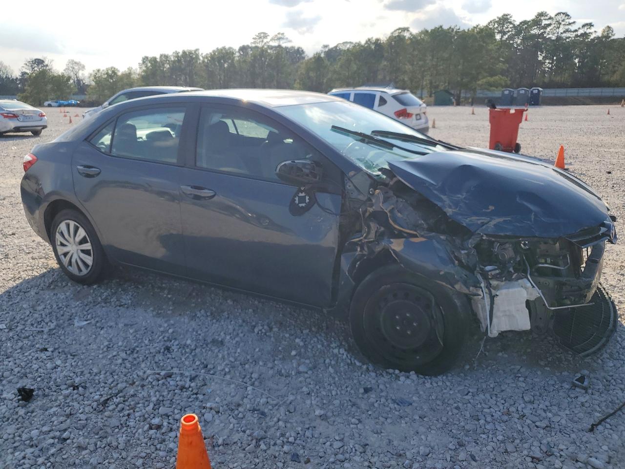 2016 TOYOTA COROLLA LE photo 7
