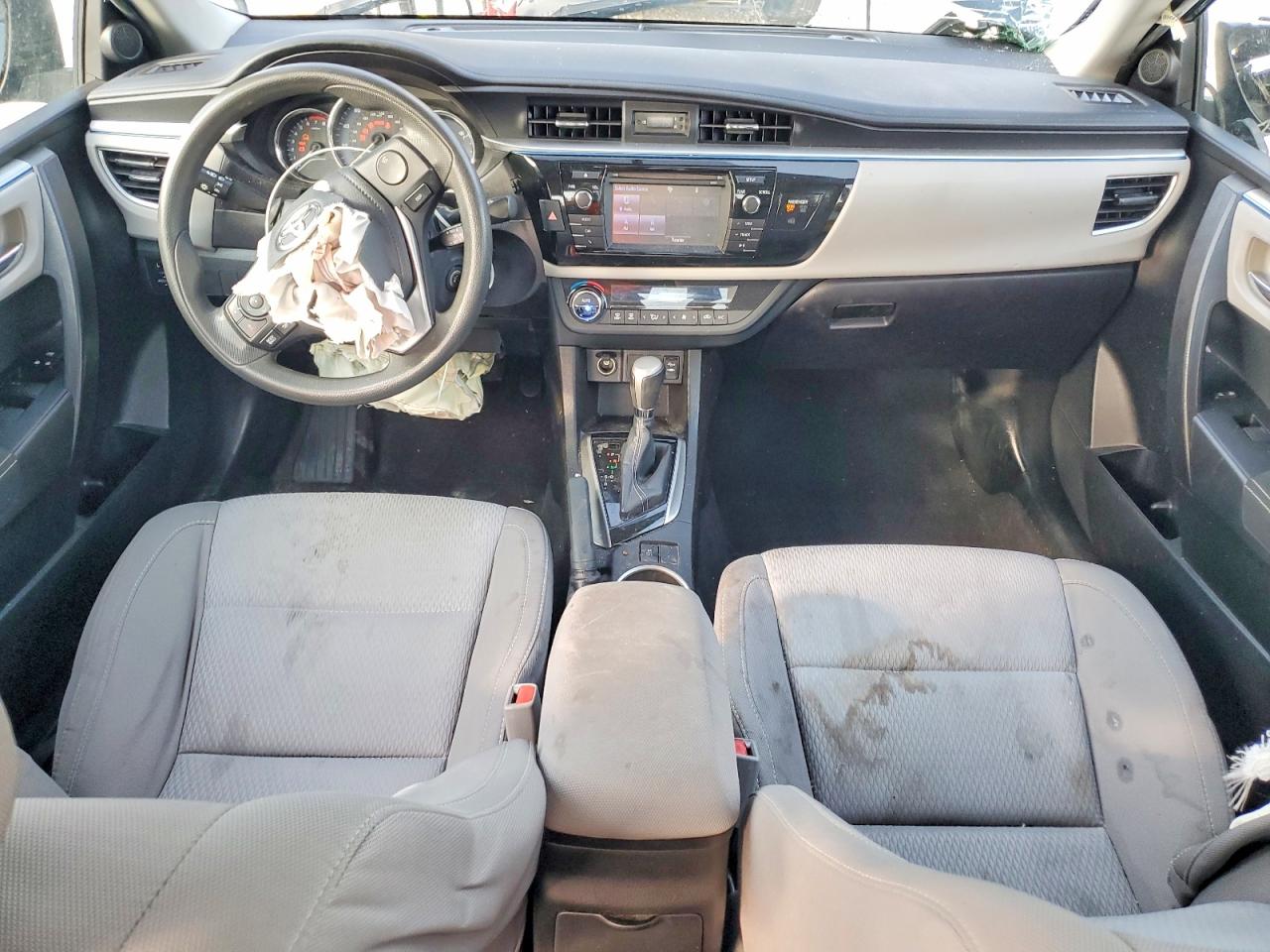 2016 TOYOTA COROLLA LE photo 15