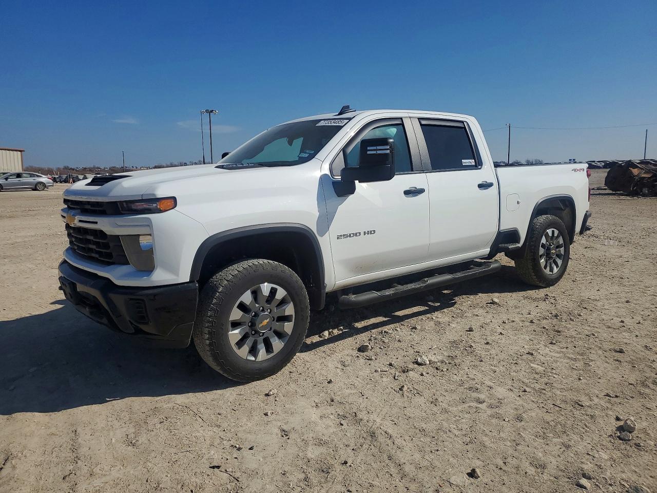 2025 CHEVROLET SILVERADO