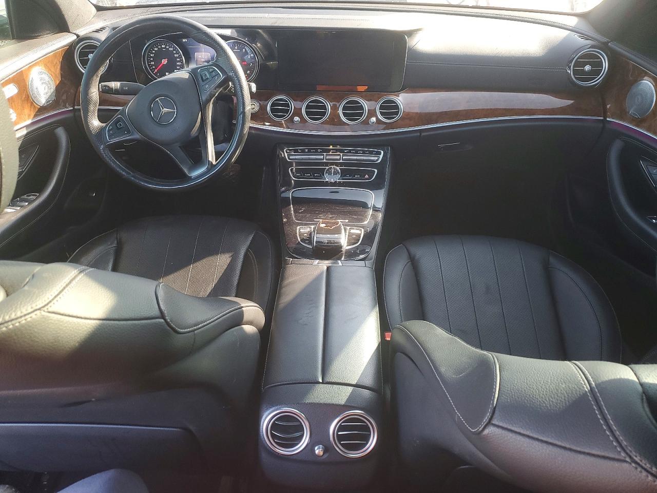2017 MERCEDES-BENZ E 300 4MATIC photo 15