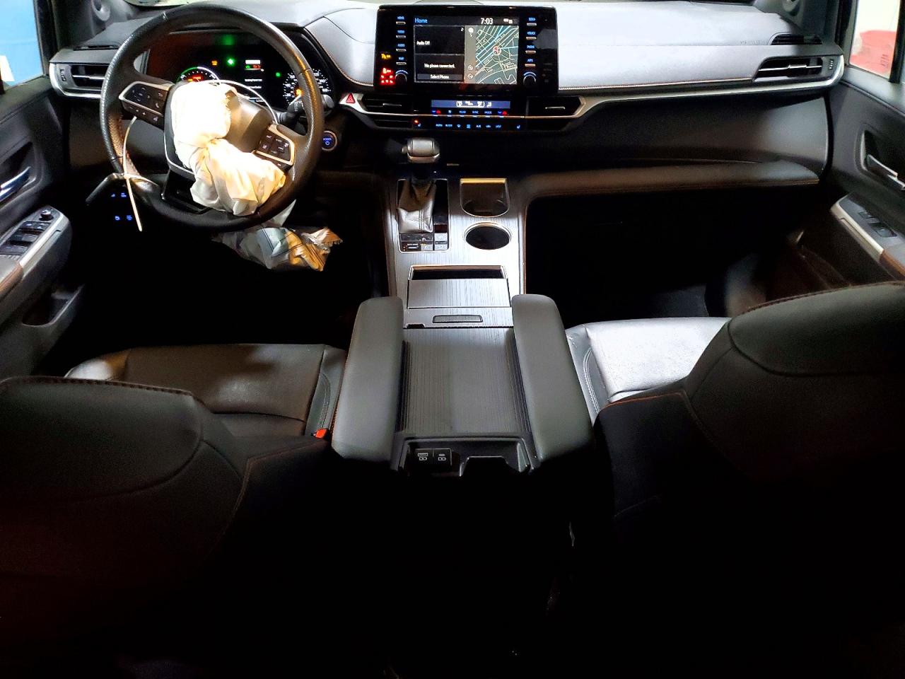 2021 TOYOTA SIENNA XSE 7-PASSENGER photo 8