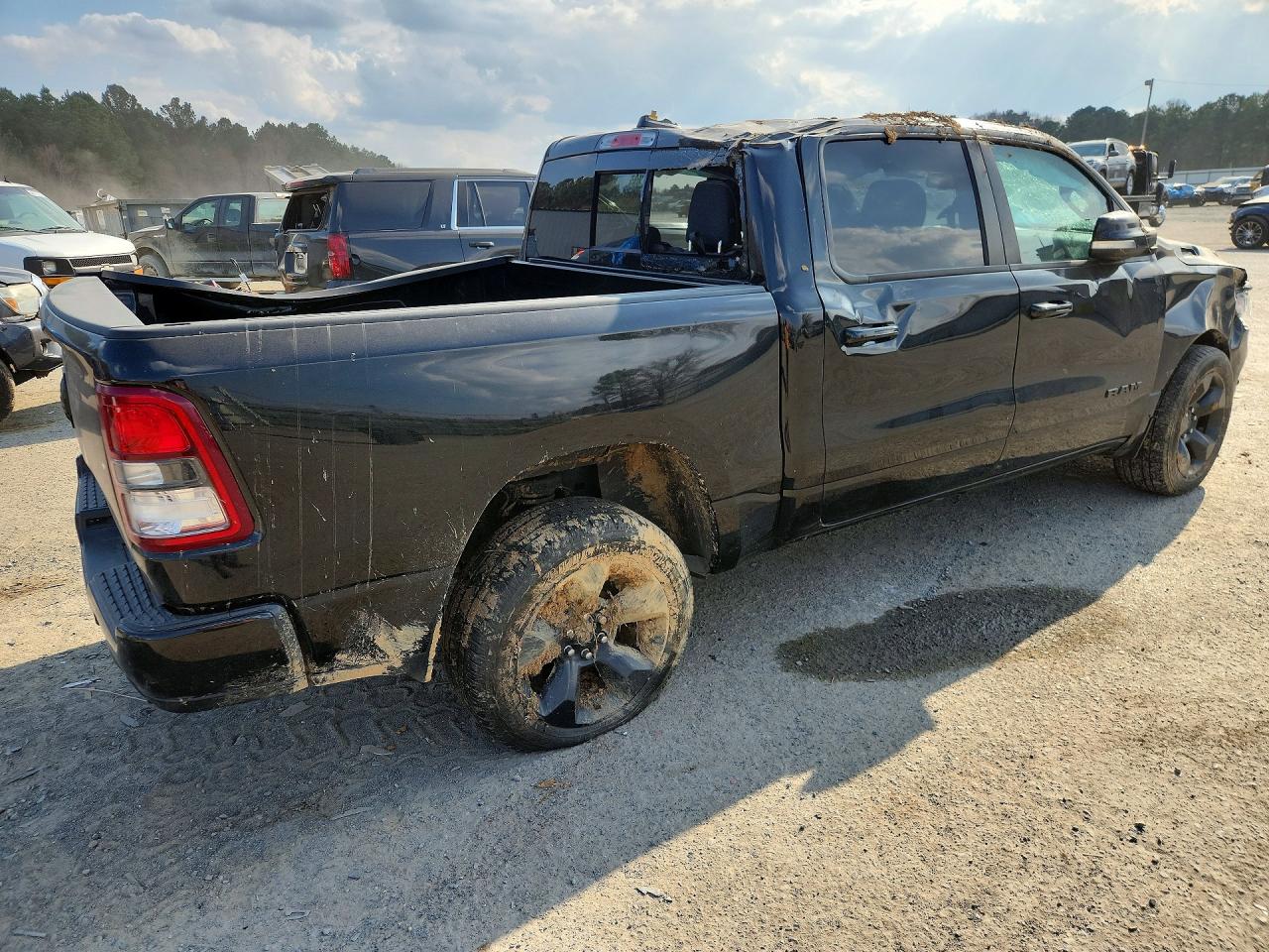 2019 RAM 1500 BIG HORN photo 3