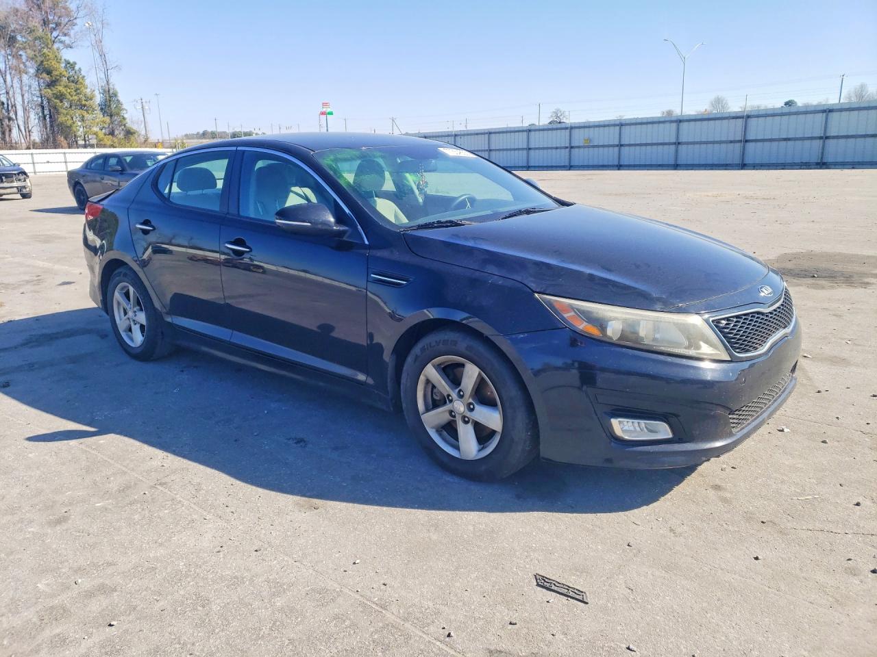 2015 KIA OPTIMA LX photo 4