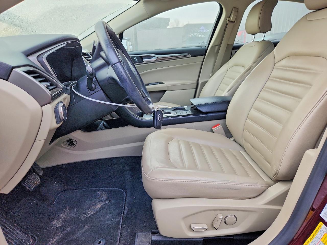 2018 FORD FUSION SE photo 7