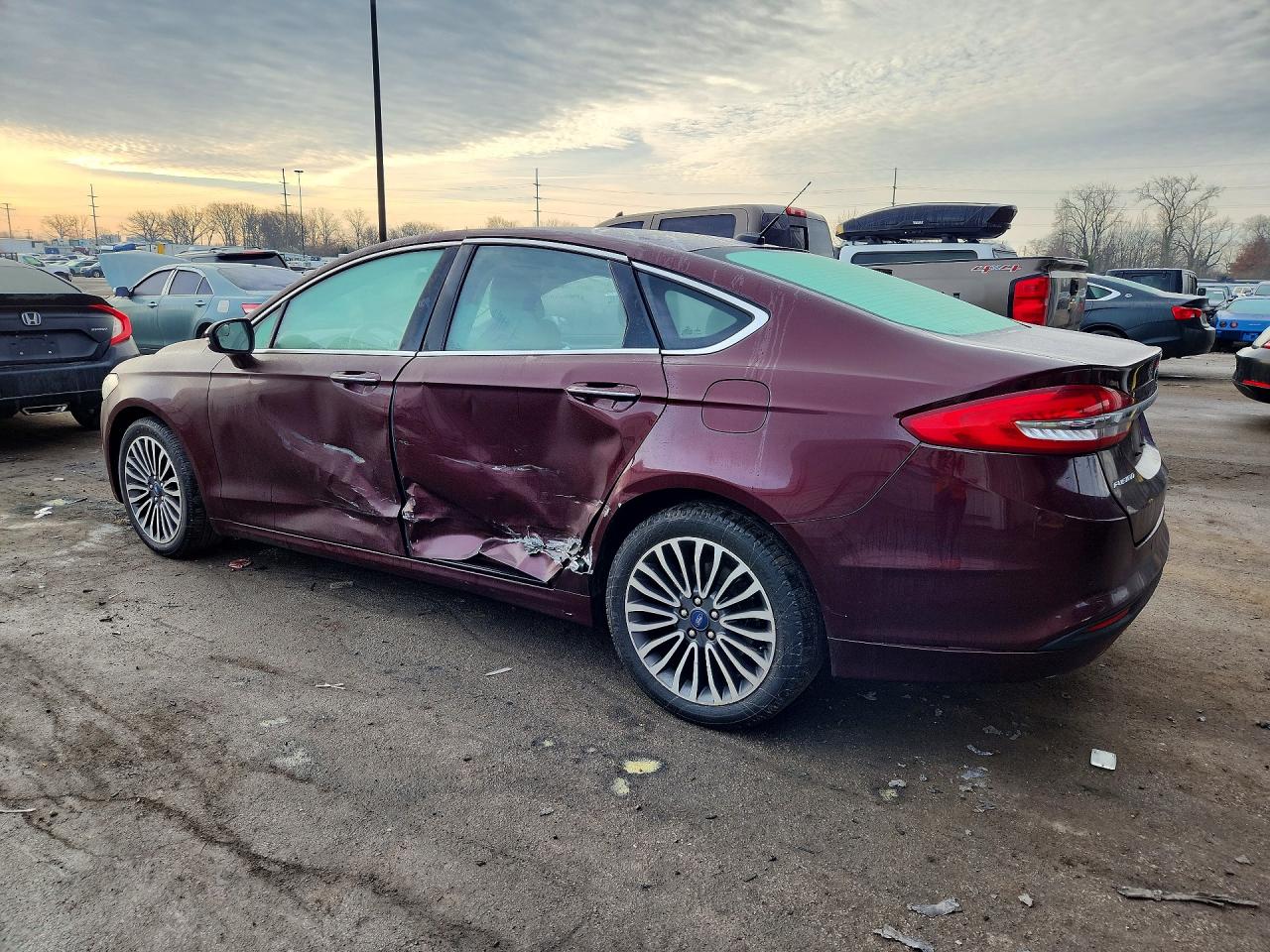2018 FORD FUSION SE photo 2