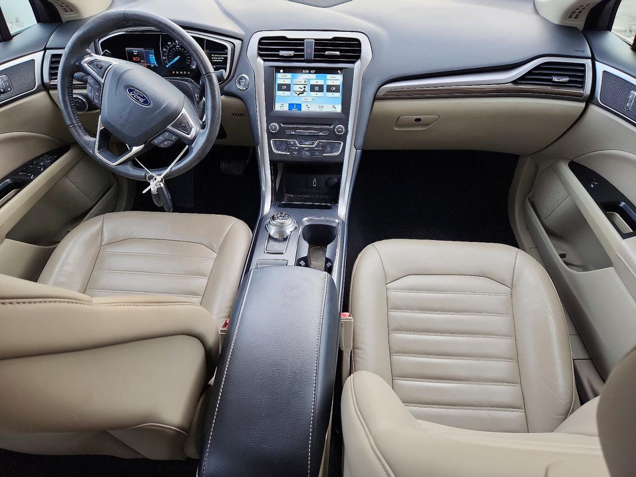2018 FORD FUSION SE photo 8