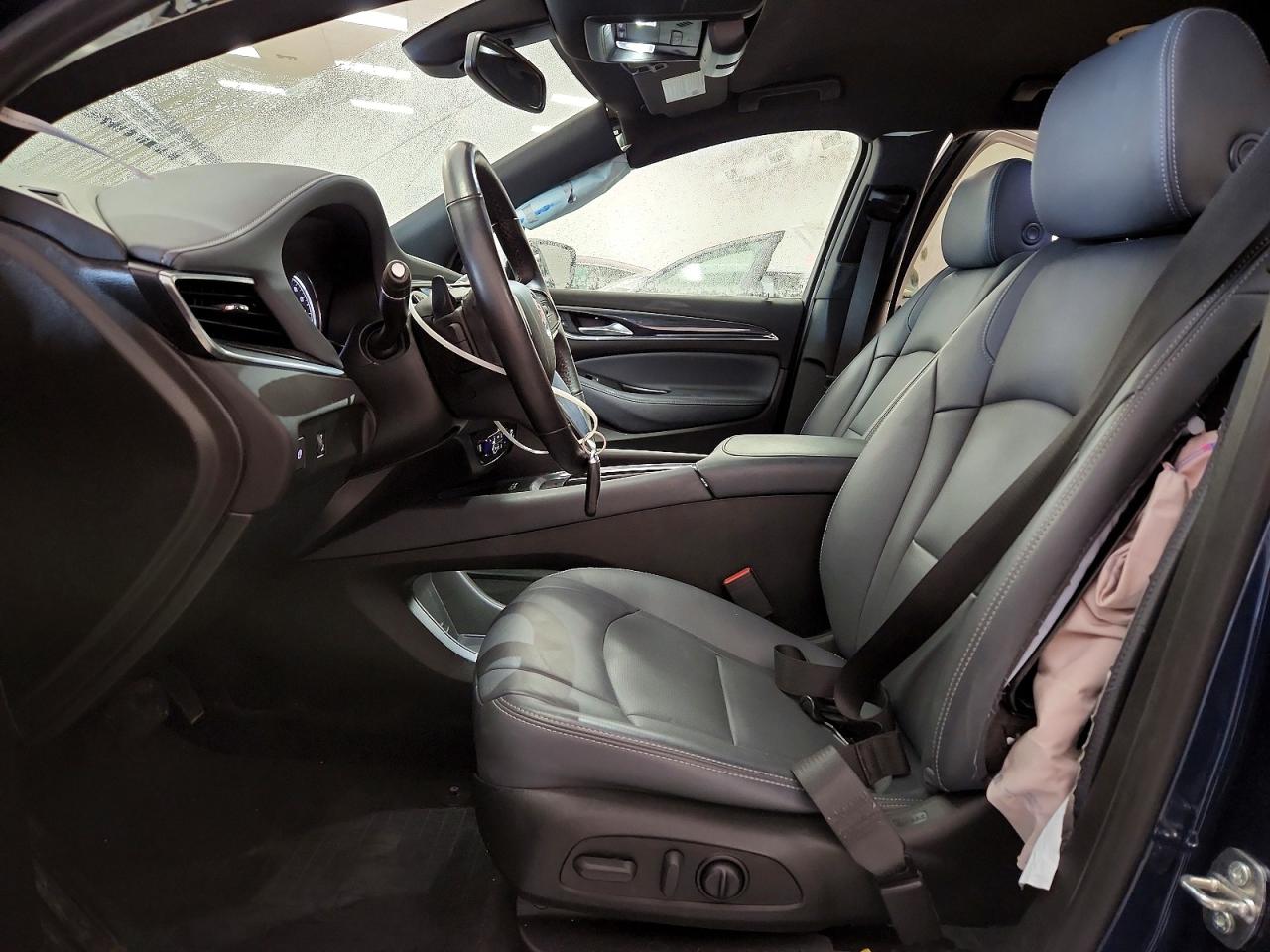 2022 BUICK ENCLAVE ESSENCE photo 13