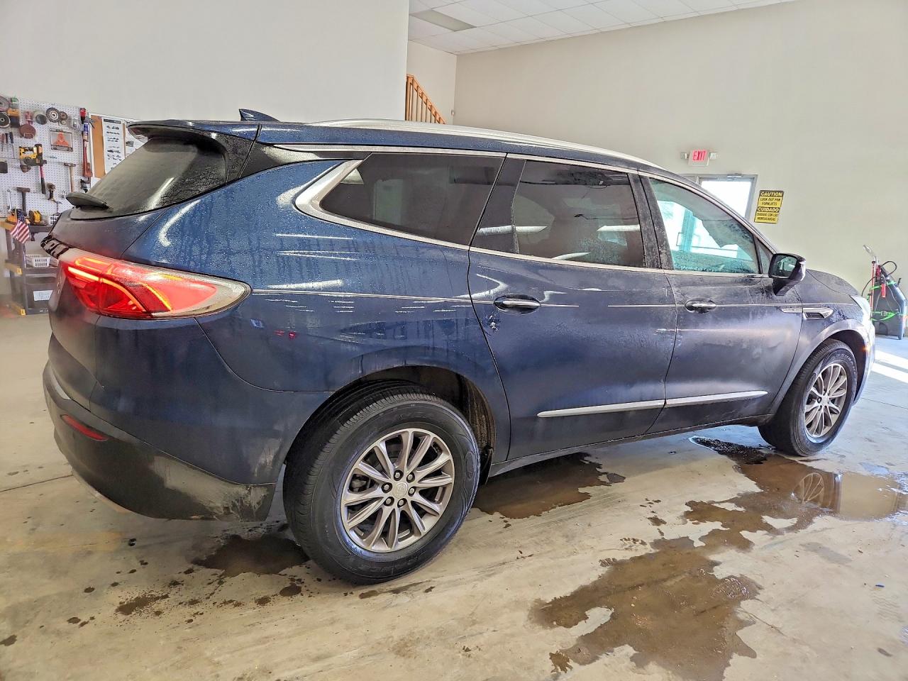 2022 BUICK ENCLAVE ESSENCE photo 5