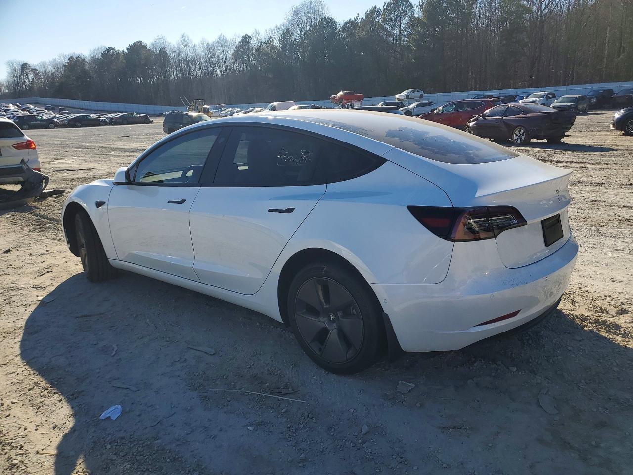 2022 TESLA MODEL 3 photo 2