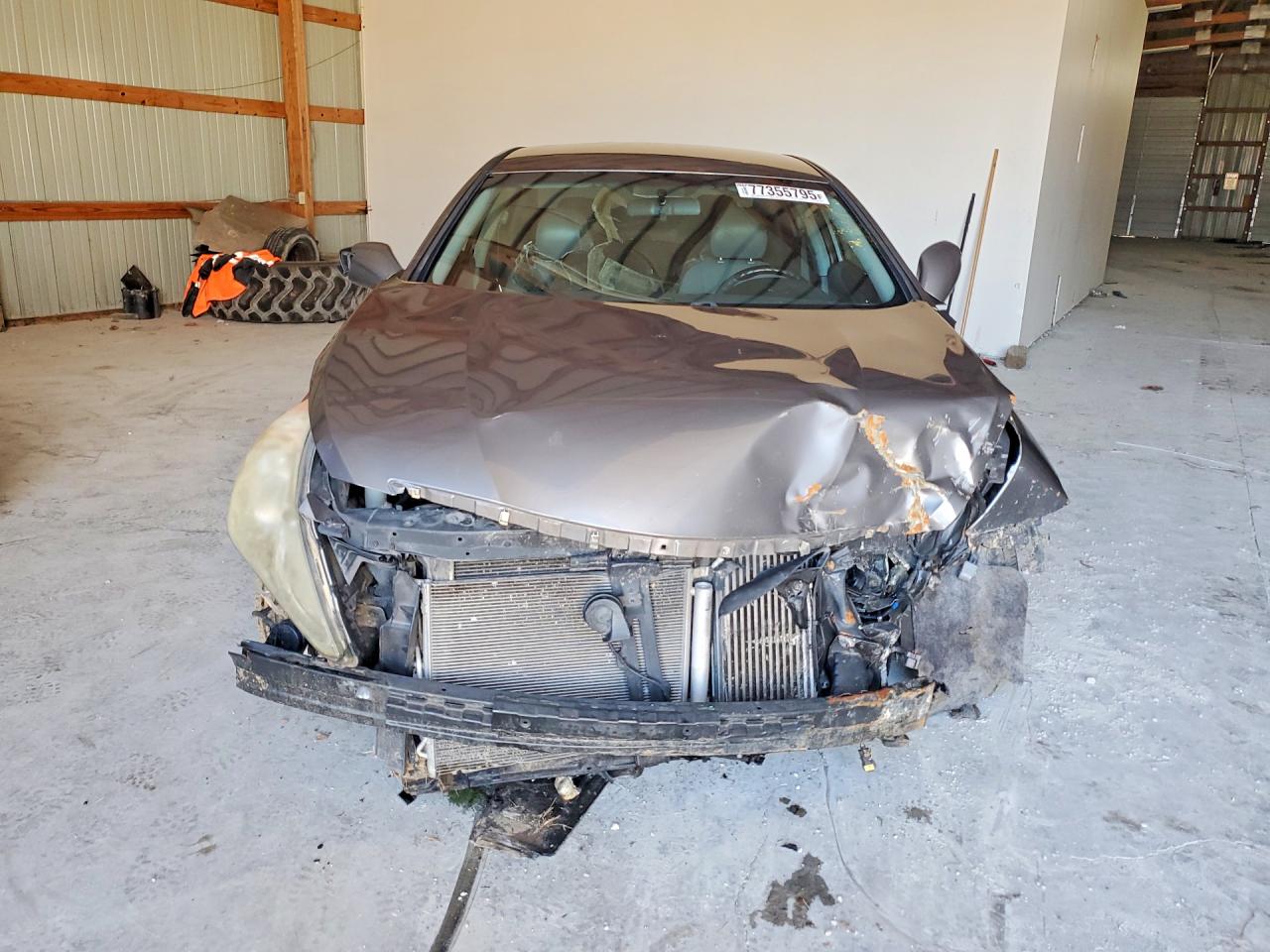 2011 HYUNDAI SONATA SE photo 5