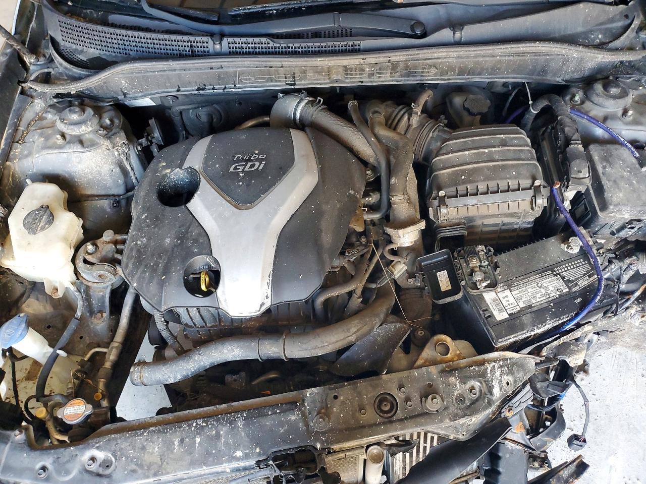2011 HYUNDAI SONATA SE photo 11