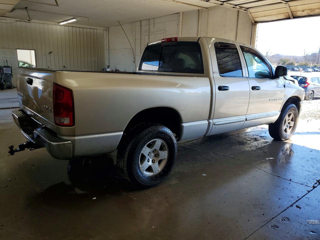 2002 DODGE RAM 1500 photo 3
