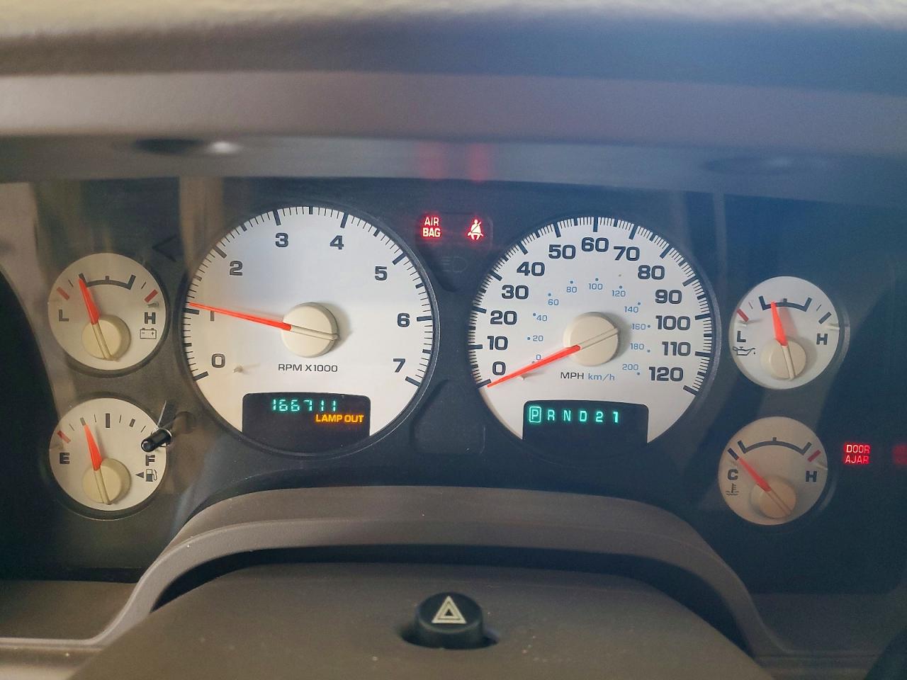 2002 DODGE RAM 1500 photo 9