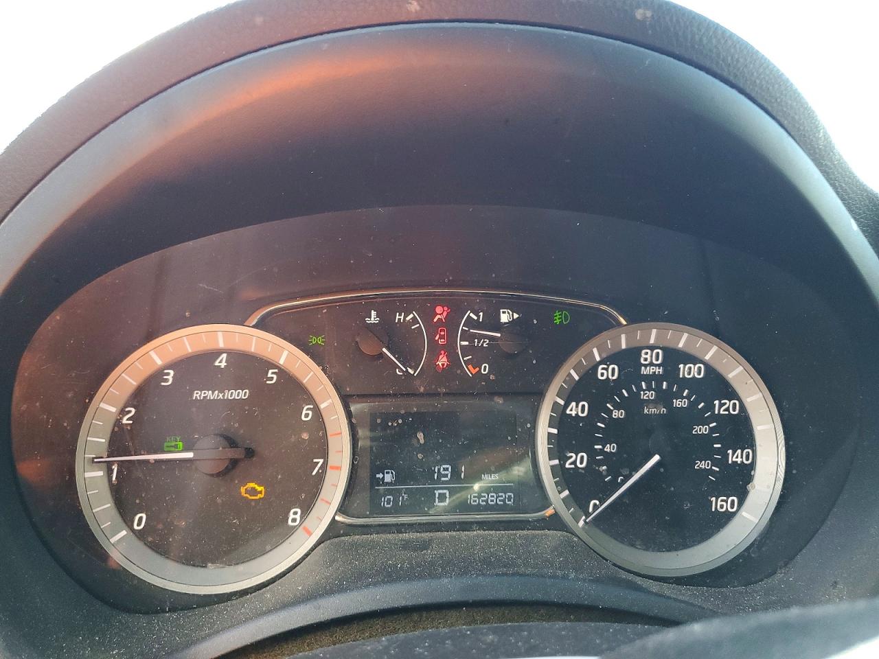 2013 NISSAN SENTRA S photo 25