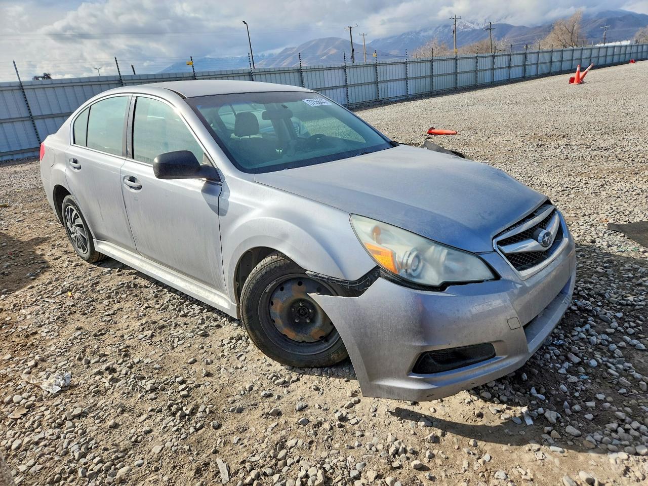 2010 SUBARU LEGACY 2.5I photo 4