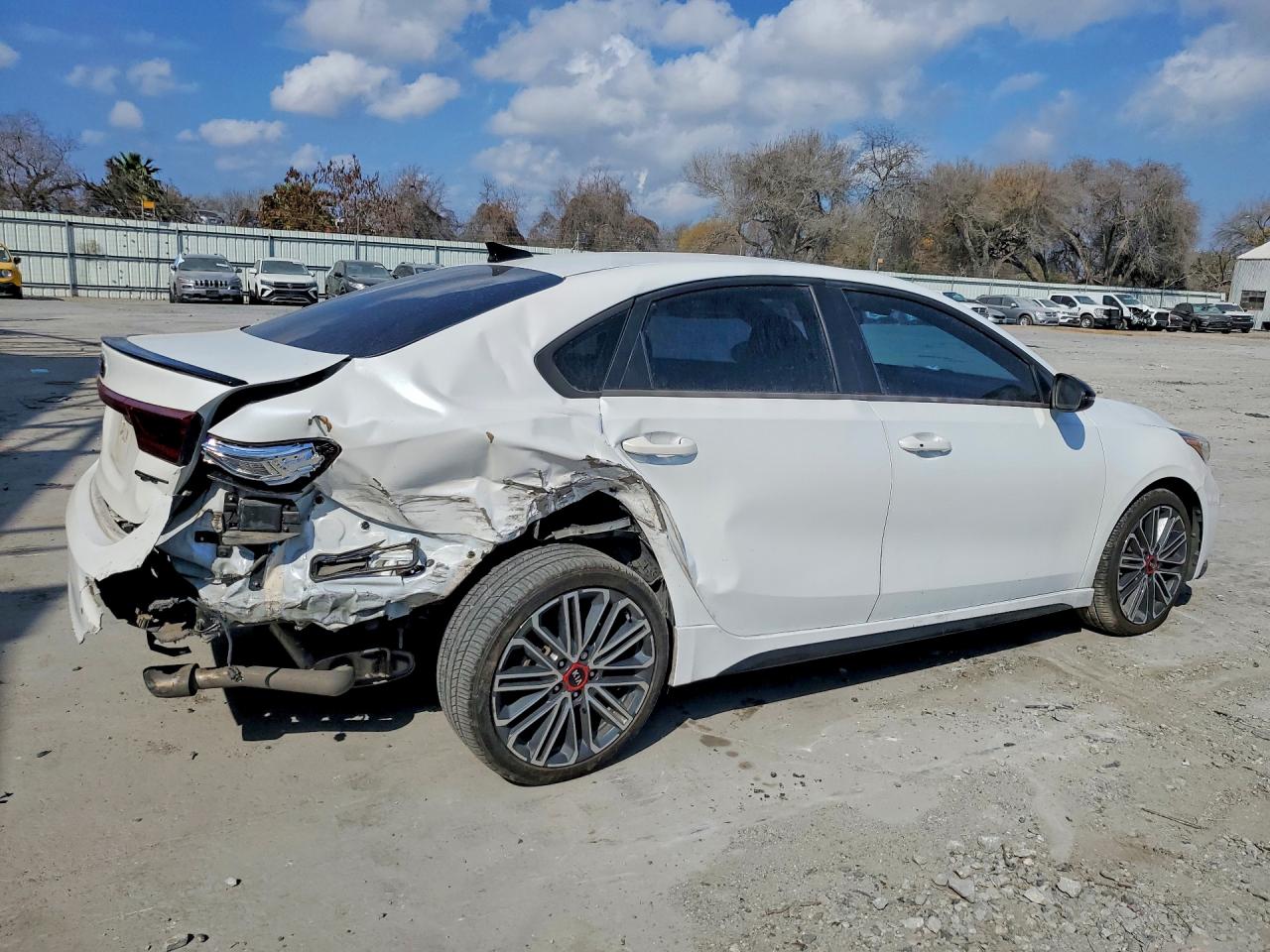 2021 KIA FORTE GT photo 3