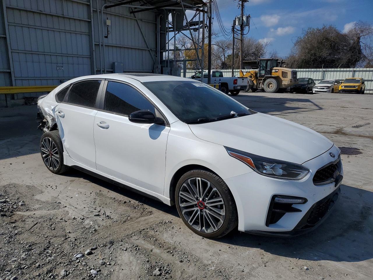 2021 KIA FORTE GT photo 4