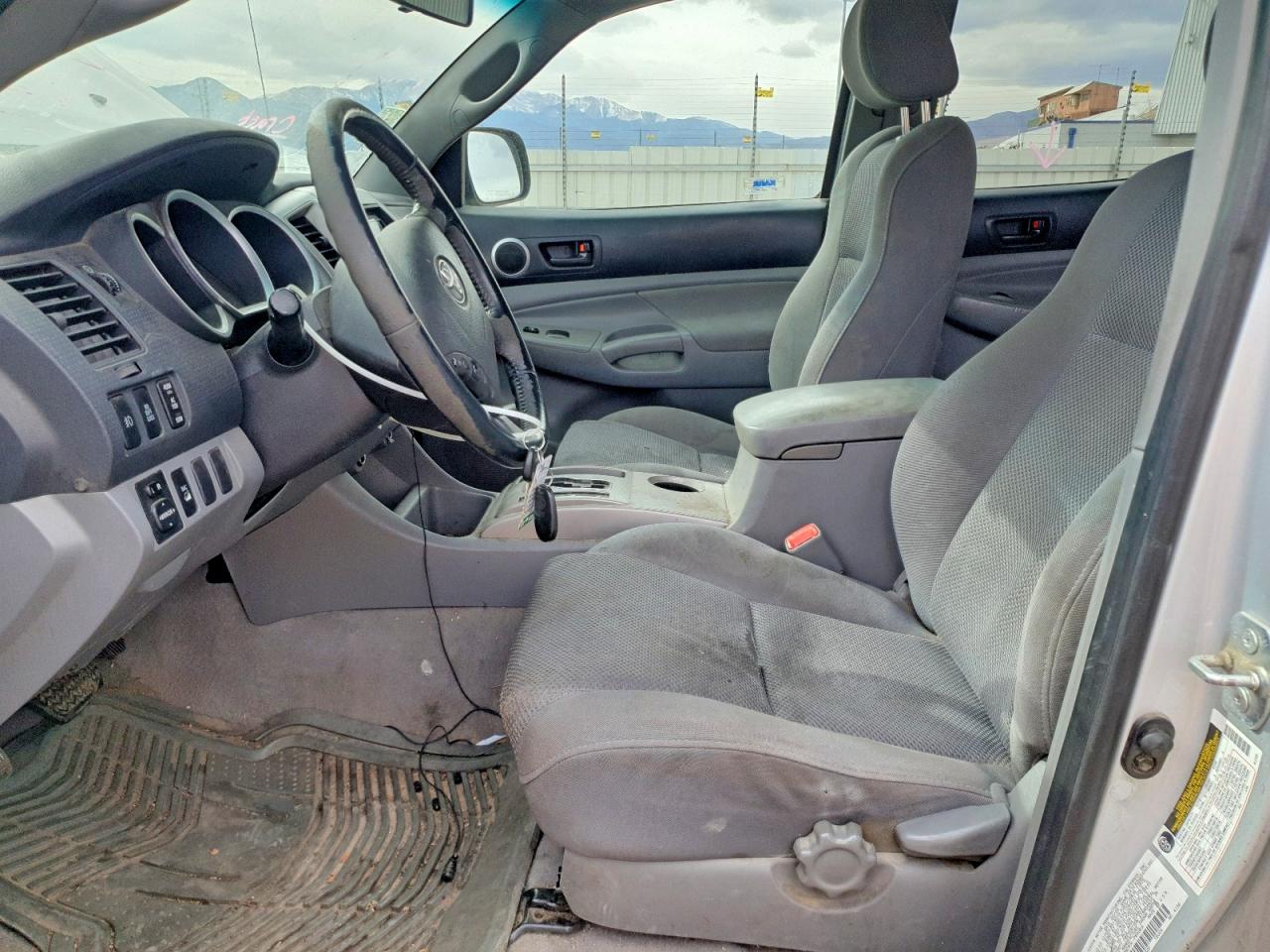 2005 TOYOTA TACOMA DOUBLE CAB photo 13